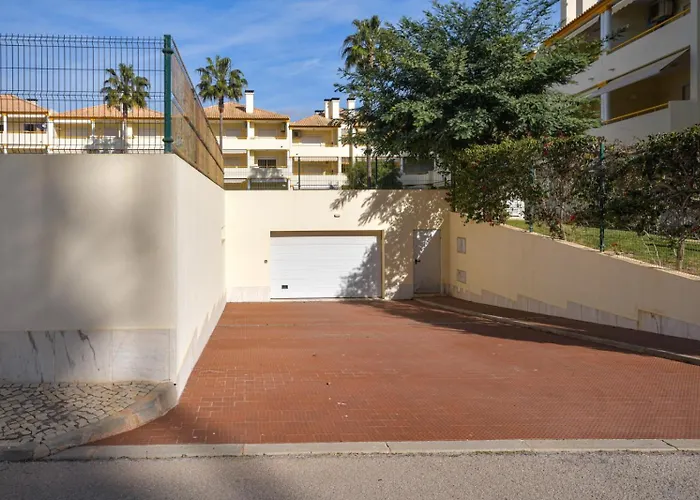 Atlantida - Vilamoura-quarteira - At 250 Mts شقة